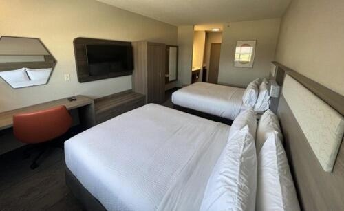 Holiday Inn Express - Wichita North - Park City By Ihg Экстерьер фото